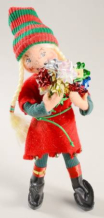 Elves & Gnomes Bow Maker Girl Elf With Braids - No Box