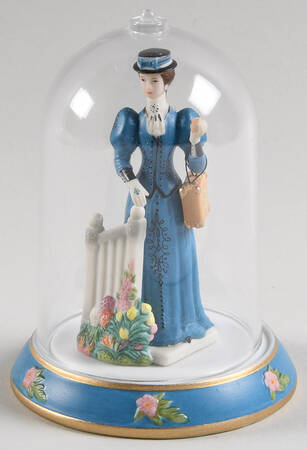President's Club-Albee Miniature Figurines 2009-Albee Award Figurine - No Box