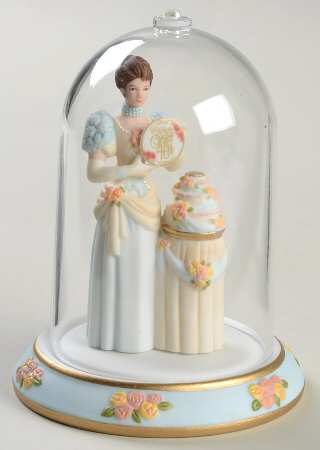 President's Club-Albee Miniature Figurines 2007-Albee Award Figurine - No Box