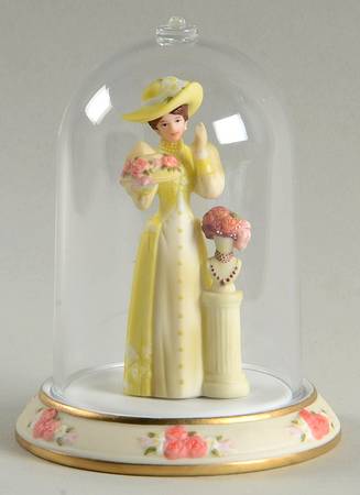President's Club-Albee Miniature Figurines 2005-Albee Award Figurine - No Box