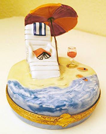 Artoria Limoges Boxes Beach Scene - Boxed