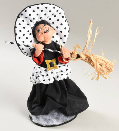 Annalee Halloween Dolls Polka Dot Witch With Broom - No Box