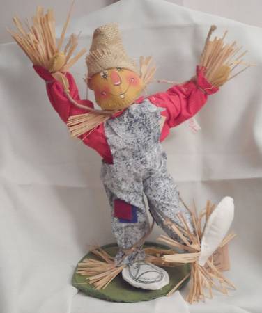 Annalee Halloween Dolls Scarecrow-Denim Overalls - No Box