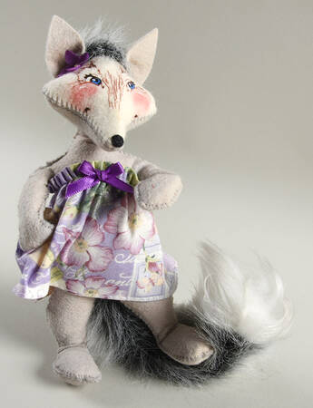Annalee Dolls Fiona Fox-Sponsor Store Exclusive - No Box