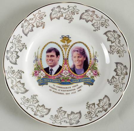 Royalty Commemoratives Andrew & Sarah Wedding Plate - No Box
