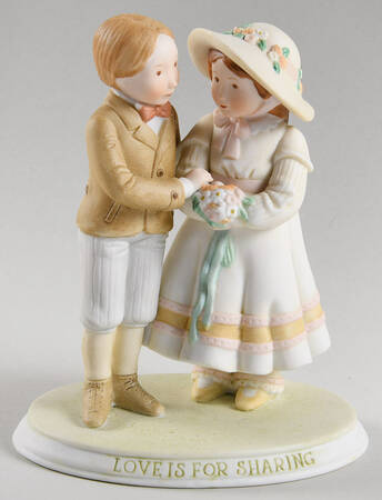 Holly Hobbie Figurines Love Is For Sharing - No Box