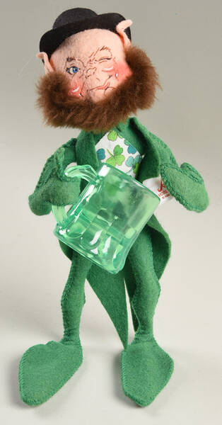 Annalee St Patrick's Day Leprechaun With Beer Mug - No Box
