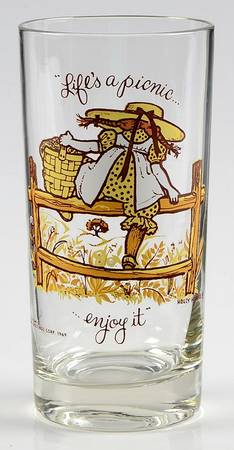 Holly Hobbie Glasses Life's A Picnic-Enjoy It - No Box