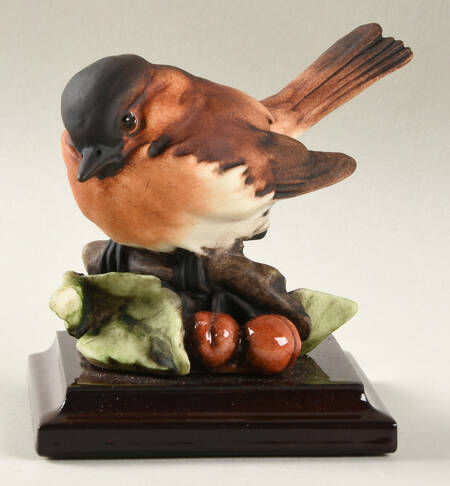 Birds Robin With Cherry - Boxed