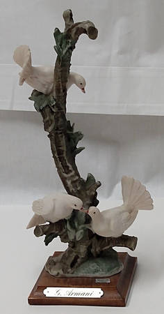 Doves Three Doves - With Box