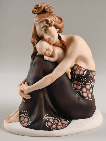 Maternal Love Moment - Boxed