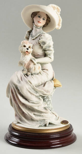 Golden Age Lola - Boxed