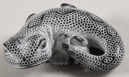 Palm Charms Ebony Lizard - No Box