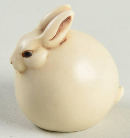 Palm Charms Artic Hare  - With Box