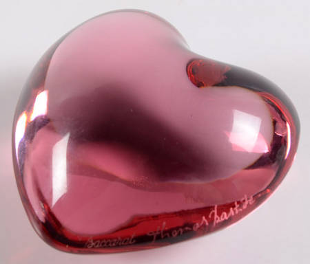 Baccarat Paperweight Amor Heart (Puffed) - Rose (Pink) - Boxed
