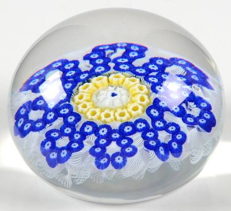 Millefiori Cane Paperweight Interlaced Garland Blue Yellow - Boxed