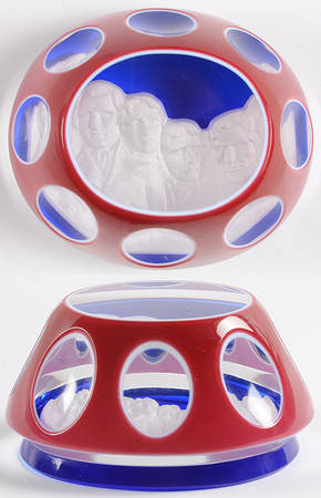 Sulphide Paperweight Mount Rushmore - Boxed