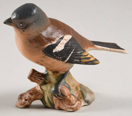 Beswick Figurine Chaffinch On Branch - Boxed