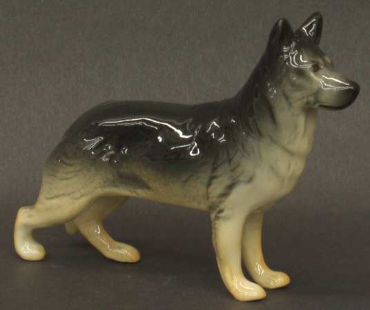 Beswick Figurine Alsatian Standing - Boxed