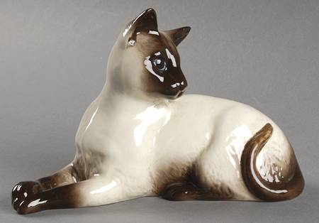 Beswick Figurine Siamese Cat-Facing Left - Boxed