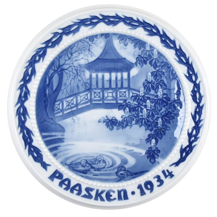 Easter Plates 1934-Frederiksberg Garden - Boxed