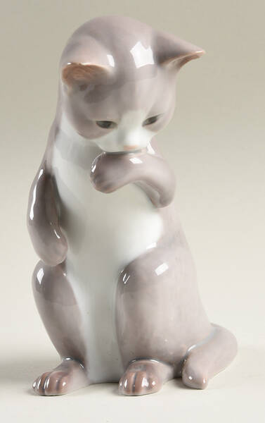 Cats Gray Kittern Standing - No Box