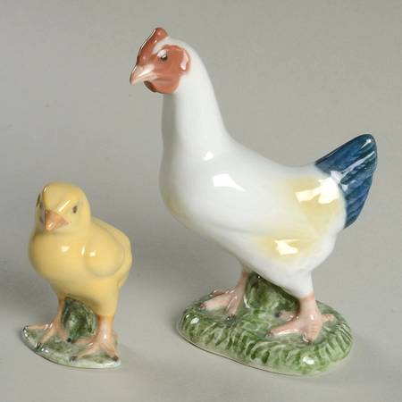 Mother's Day Figurine Hen & Chick Set-2 Pieces - Boxed