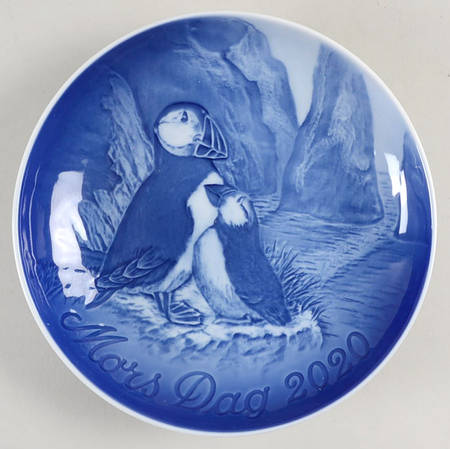 Mother's Day Plate Puffin With Chick - Boxed