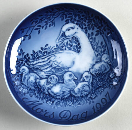 Mother's Day Plate Goose And Goslings - Boxed