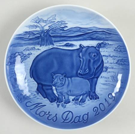Mother's Day Plate Hippo With Young - Boxed