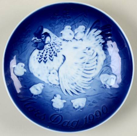 Mother's Day Plate Hen With Chicks - No Box