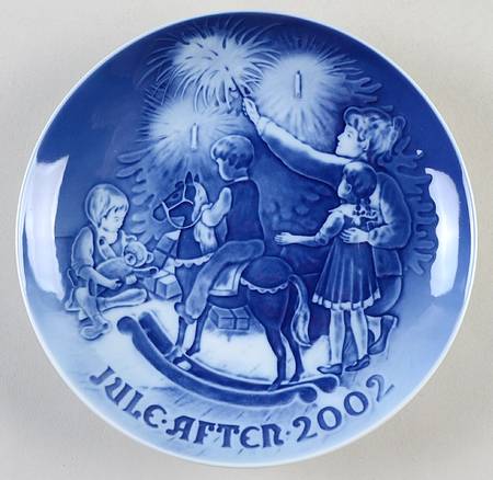 Annual Christmas Plate Christmas Eve - With Box 108
