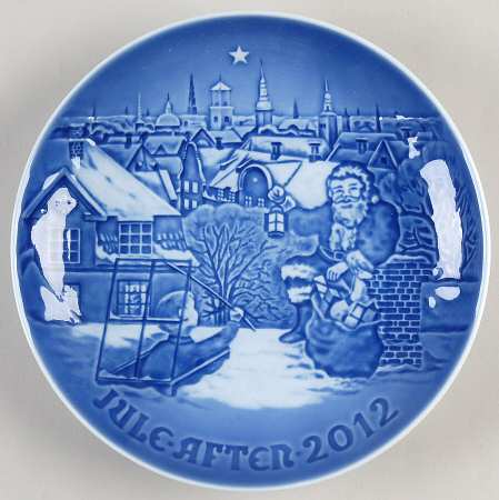 Annual Christmas Plate Visit From Santa Claus - Boxed