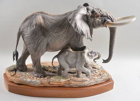 Boehm Animals African Elephant With Calf - No Box