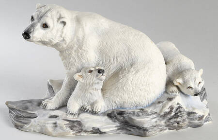 Boehm Animals Polar Bear W/ Cubs - No Box