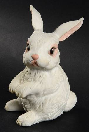 Boehm Animals Rabbit-Sitting-White - No Box