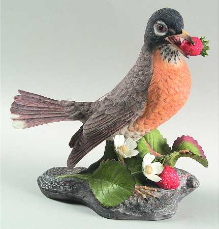 Boehm Birds Robin With Strawberries - No Box