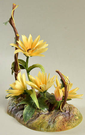 Flower Sculptures Yellow Daisies - No Box