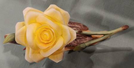 Flower Sculptures Golden Anniversary Rose - No Box Nb371