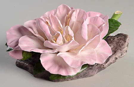 Flower Sculptures Camellia-Julia Hamiter - No Box