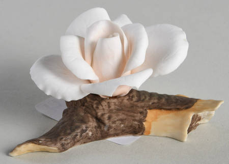 Flower Sculptures Mother's Day Rose - No Box