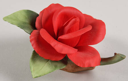 Flower Sculptures American Pride Red Rose (Medium) - No Box