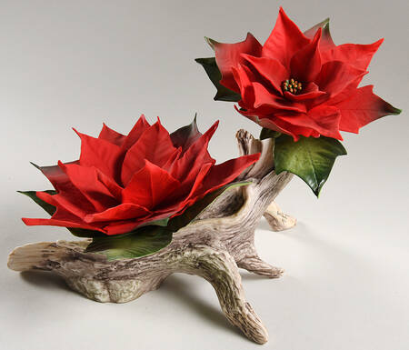 Flower Sculptures Poinsettias-Red - No Box