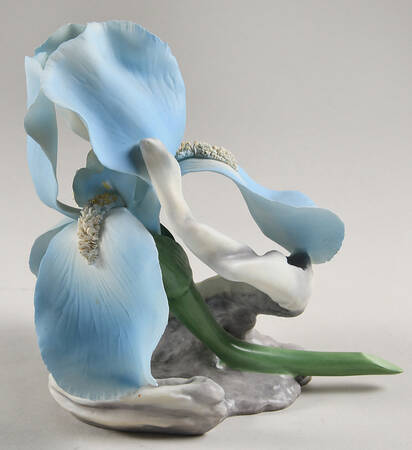 Flower Sculptures Point Breeze Iris - No Box