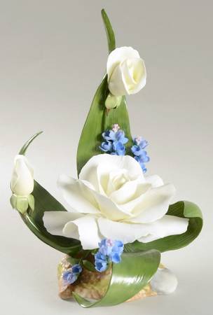 Flower Sculptures Snow Queen Rose W/Forget Me No - No Box