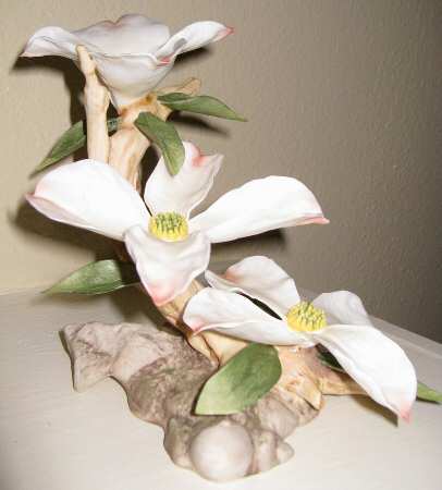 Flower Sculptures Dogwood - No Box