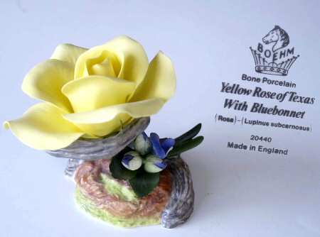 Flower Sculptures Yellow Rose Of Texas W/ Bluebonnet - No Box