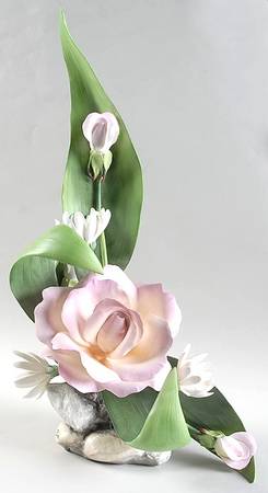 Flower Sculptures Peach Rose With Daisies - No Box