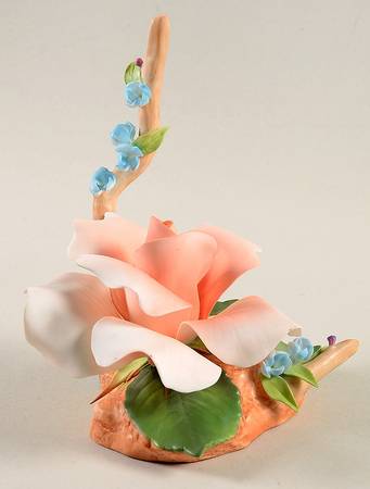 Flower Sculptures Lady Helen Rose With Forget Me Nots - No Box