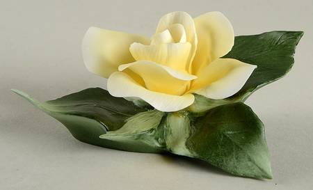 Flower Sculptures Roses Of Love-Yellow - No Box